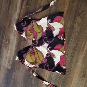 Perry Ellis bikini top size medium